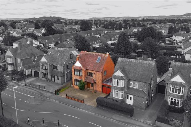 King Edwards Avenue, Gloucester 5 bed detached house for sale