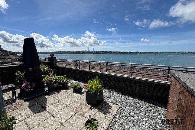 Smoke House Quay, Milford Haven... 2 bed ground floor flat for sale