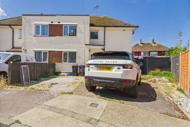 Hamilton Close, Ramsgate CT12 3 bed semi