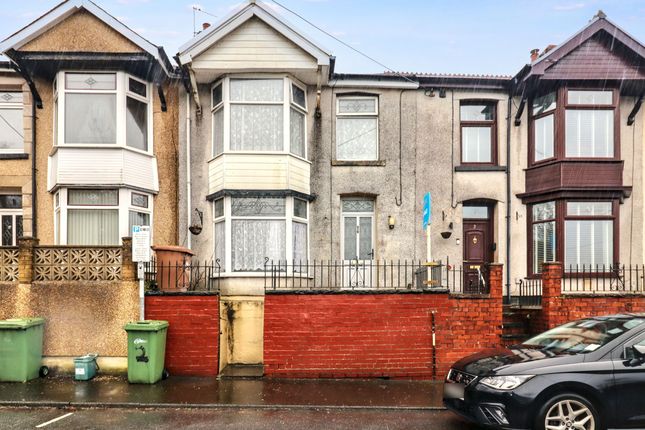 Ystrad Mynach, Hengoed CF82 3 bed terraced house for sale