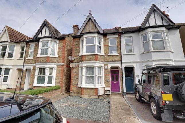 2 bed flat