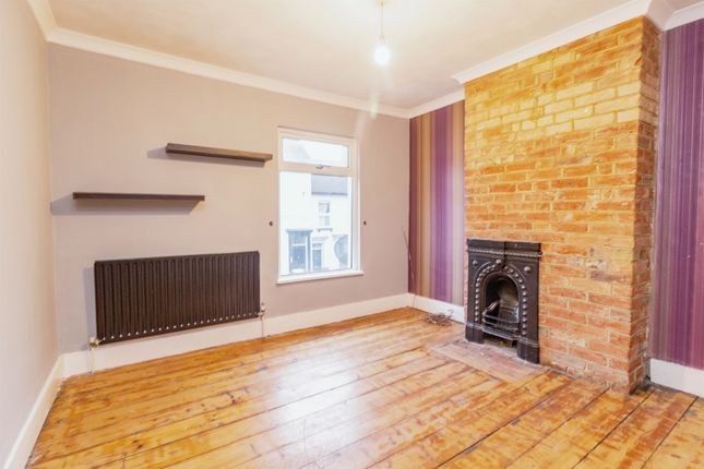 2 bed terraced house