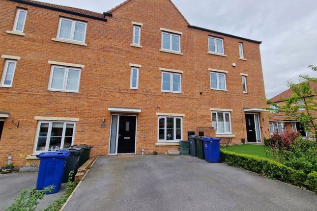 4 bedroom town house for sale