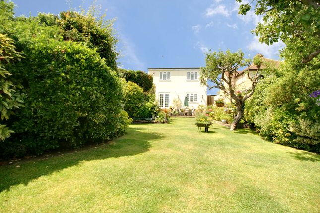 AUSTIN ROAD, ORPINGTON BR5 3 bed detached house for sale