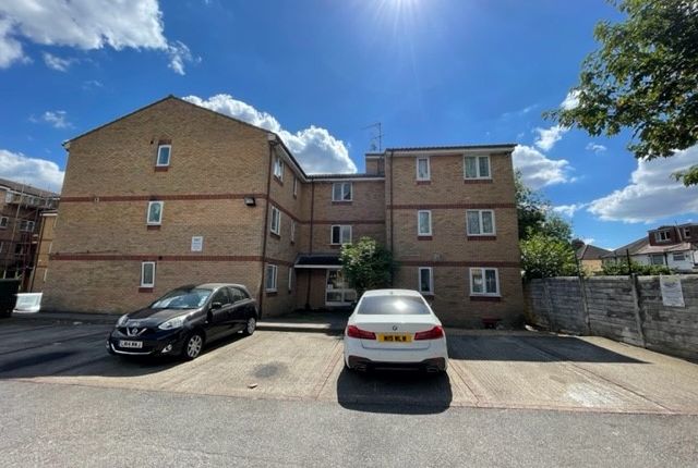 Brewery Close, Wembley, HA0 2 bed apartment for sale