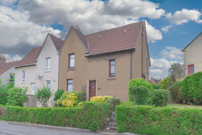3 bedroom semi-detached villa for sale