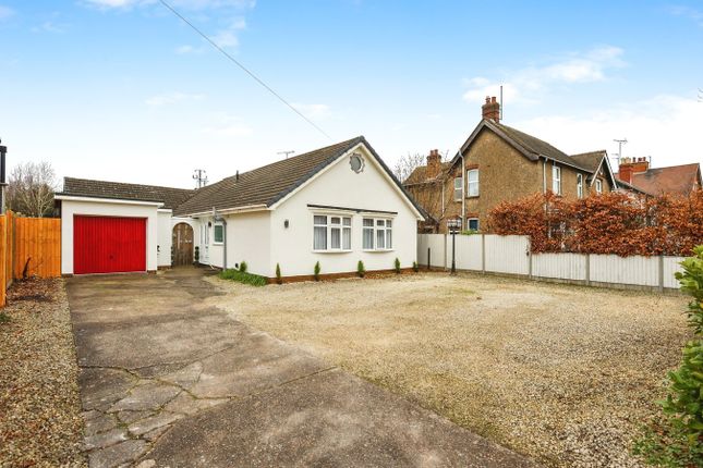 6 bed detached house