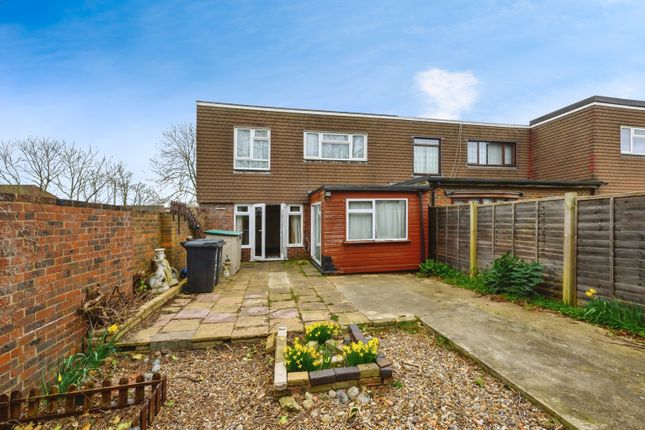 3 bedroom end of terrace house for sale