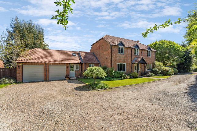 Spring Close, Upper Basildon, RG8 4 bed detached house for sale