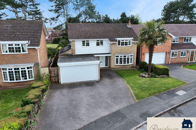 The Yews, Oadby, LE2 4 bed detached house for sale