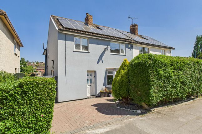 Calverton Avenue, Nottingham NG4 4 bed semi