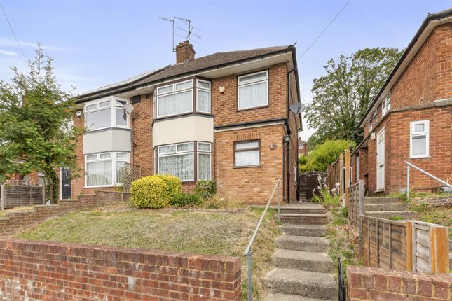 Buckingham Drive, High Wycombe HP13 3 bed semi