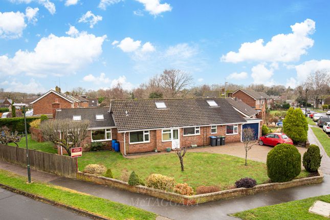 Woodlands Close, Crawley RH10 5 bed detached house for sale