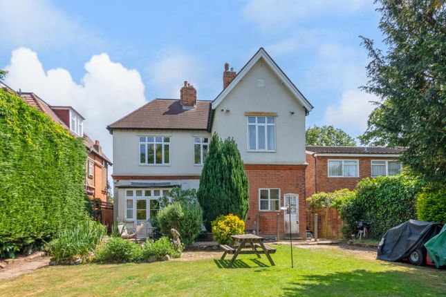 6 bedroom house for sale