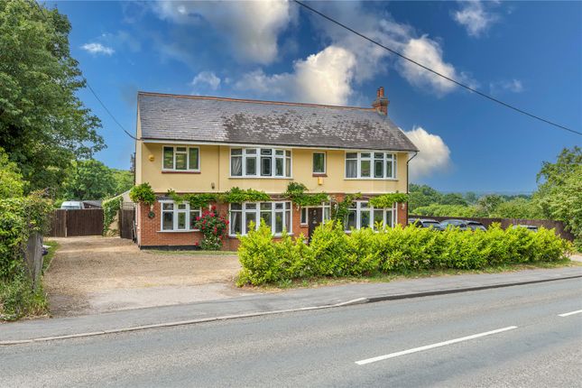 Greensward Lane, Hockley, Essex, SS5 5 bed detached house for sale