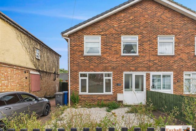 3 bedroom semi-detached house for sale