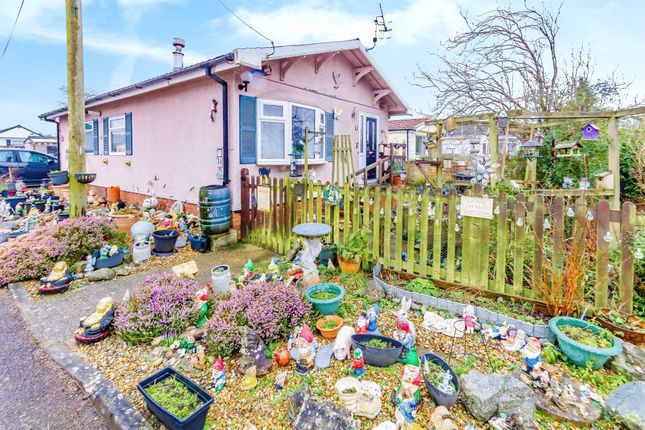 2 bedroom park home for sale