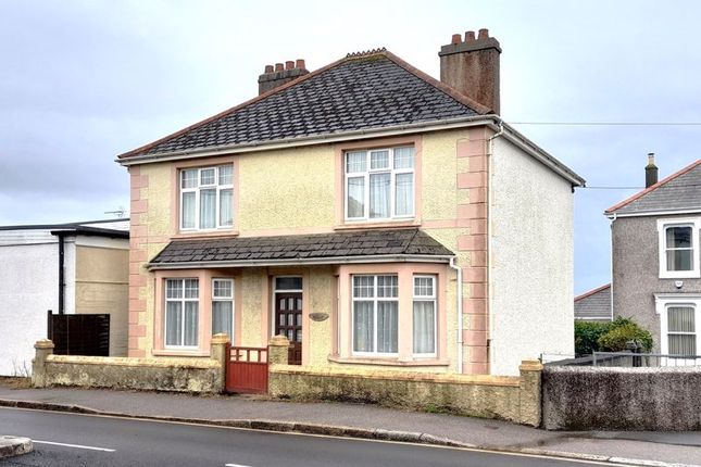 St. Austell Road, Par PL24 3 bed detached house for sale