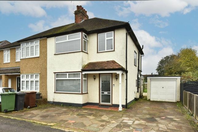 Cotton Road, Potters Bar, EN6 3 bed semi