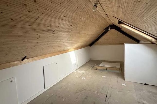 4 bed property