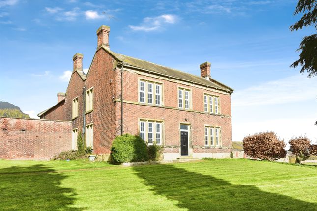6 bedroom farm house for sale