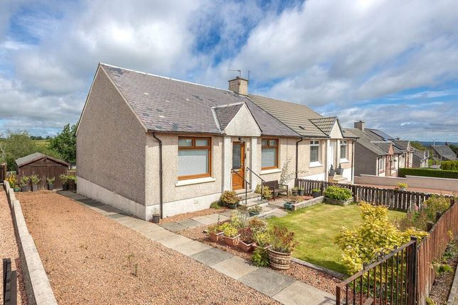 2 bedroom semi-detached bungalow for sale