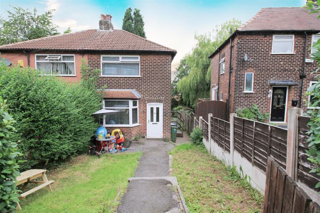 Dingle Avenue, Manchester M34 2 bed semi