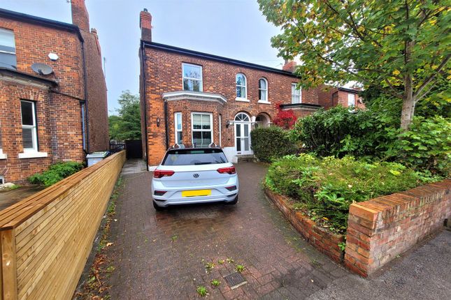 4 bed semi-detached house