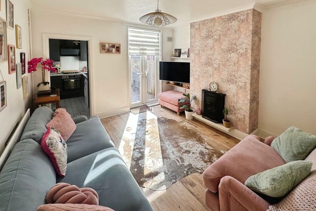 Stapleton Lane, Leicester LE9 2 bed terraced house for sale