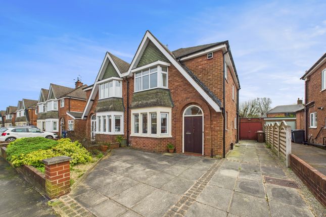 Moorhey Drive, Penwortham PR1 3 bed semi