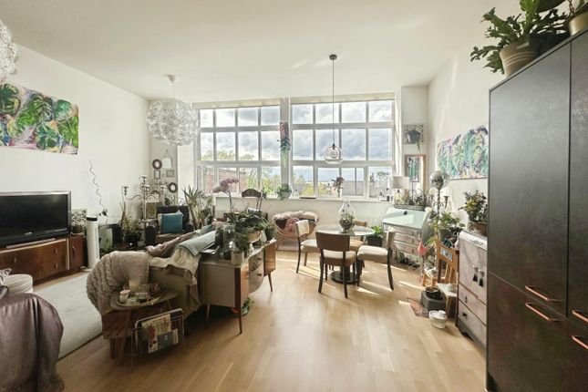 Mather Lane, Leigh 2 bed apartment for sale