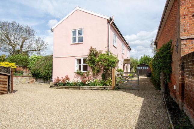 104b High Street, Hadleigh, Suffolk 3 bed detached house for sale