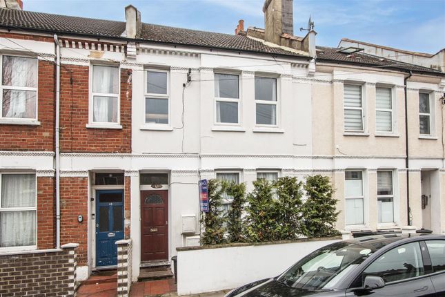 4 bed flat