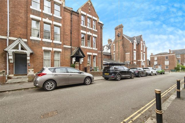 1 bed flat