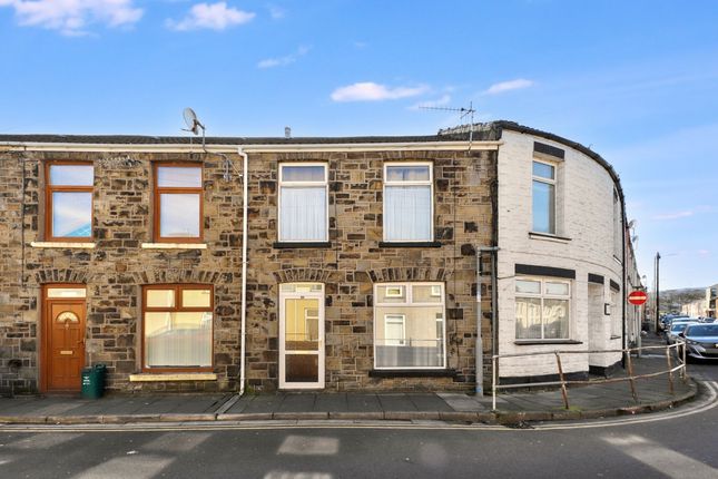 Aberdare, Rhondda Cynon Taff CF44 2 bed terraced house for sale