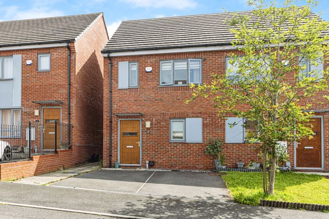 2 bedroom semi-detached house for sale