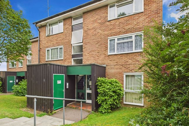 Middlefields, Croydon 1 bed flat for sale