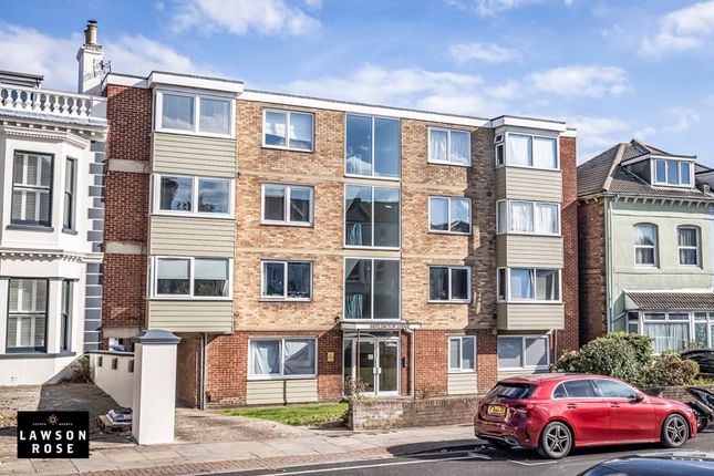 Victoria Road South, Southsea 2 bed ground floor flat for sale