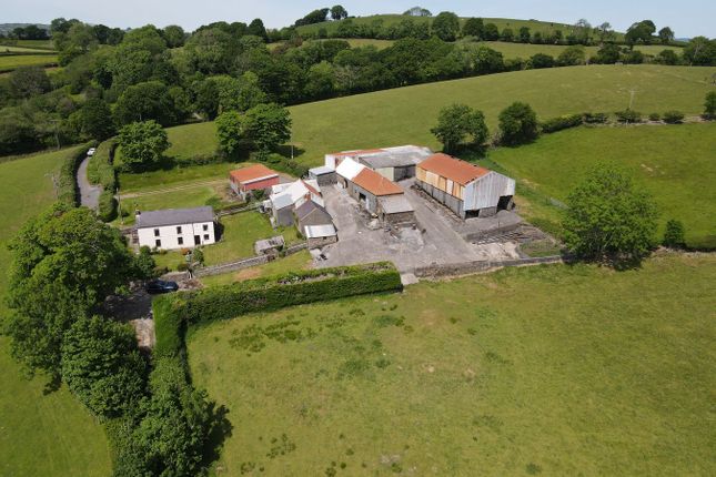 Heol Troeon Bach, Llanedi... 3 bed property with land for sale