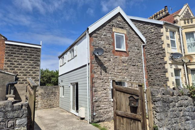 2 bedroom detached house for sale