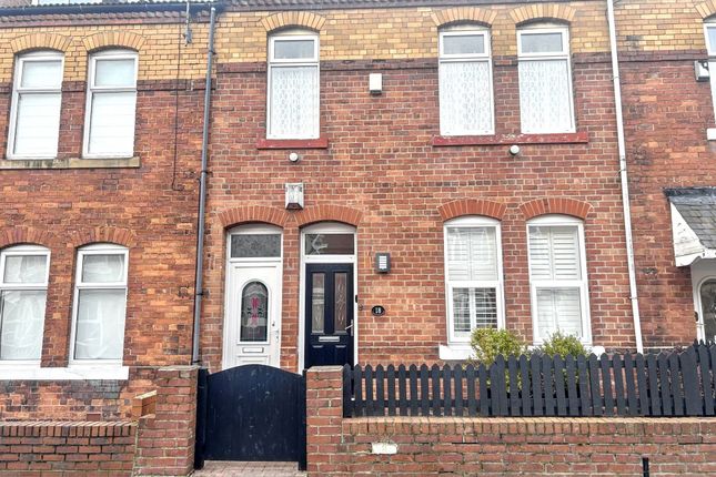 Lansdowne Terrace, North Shields... 3 bed flat for sale