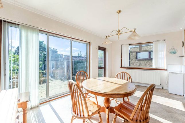 Pembroke Avenue, Kenton, Harrow, HA3 3 bed semi