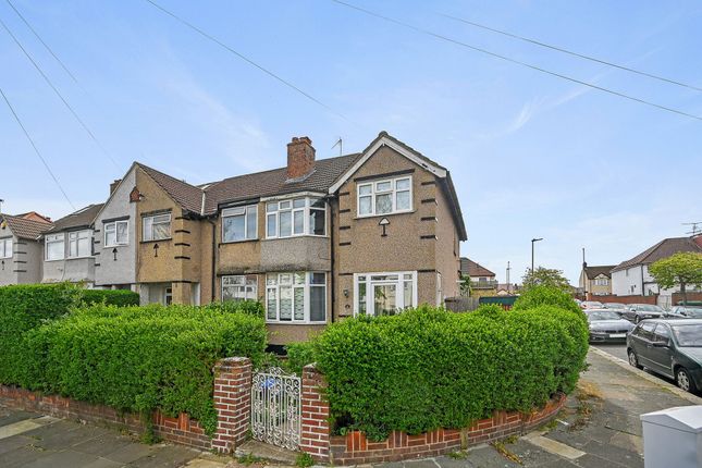 Lyndhurst Road, Greenford, UB6 3 bed end of terrace house for sale