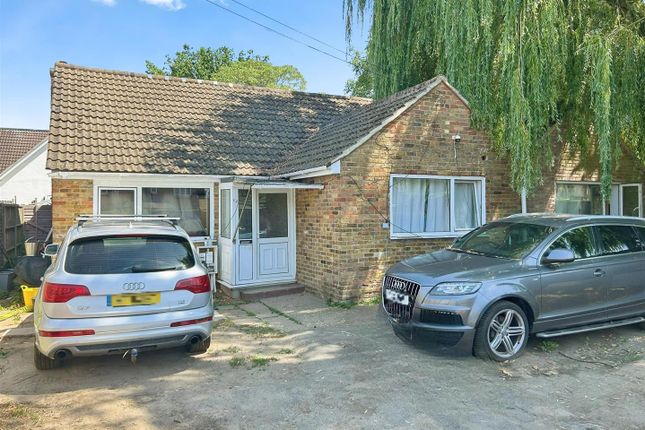 Lower Cippenham Lane, Cippenham 7 bed detached bungalow for sale