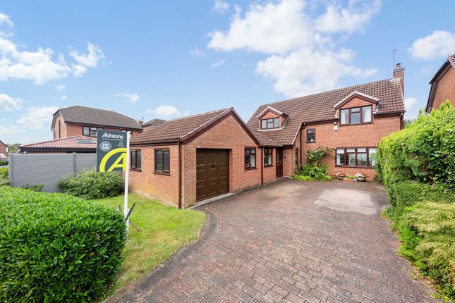 Parklands, Widnes WA8 5 bed detached house for sale