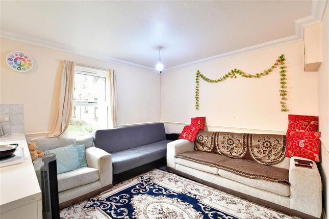 Vicarage Lane, London 1 bed ground floor flat for sale