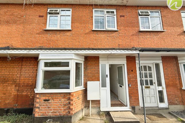 London Road, Gladstone Villas London... 1 bed flat for sale
