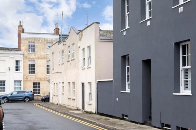 2 bed block of flats