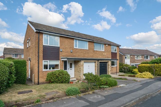 Montfort Close, Horsforth, LS18 4 bed semi