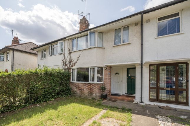 Connell Crescent, London 1 bed maisonette for sale